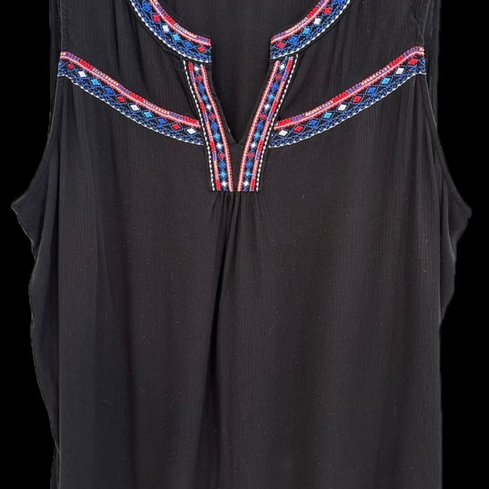 Terra & Sky Plus Size Black Embroidery Trim Sleeveless Top Size 2X 20W